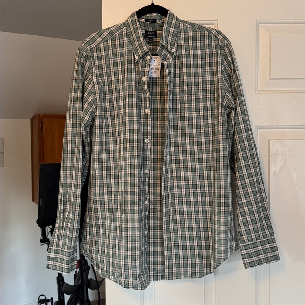 New With Tag J. Crew Men’s Button Down Shirt